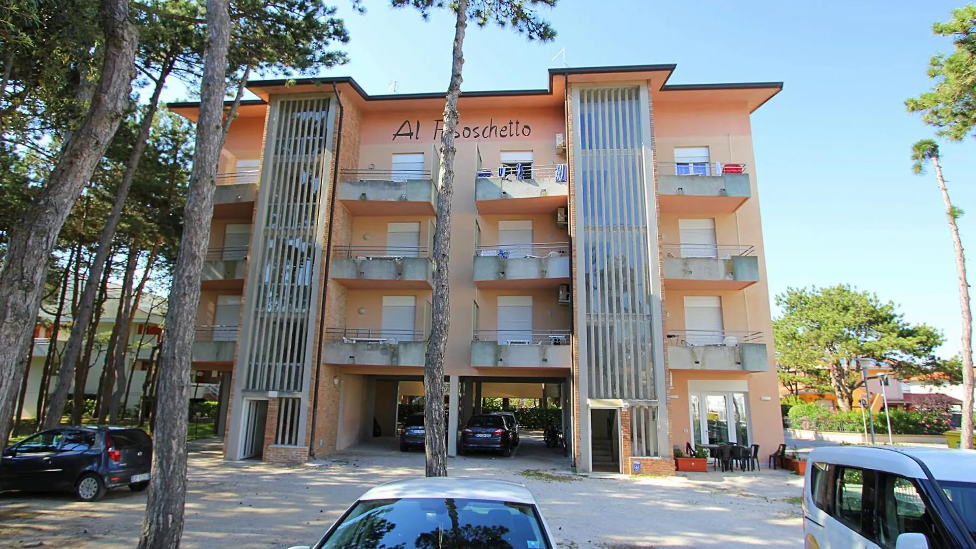 A Calm Escape Close To The Beach - Beahost Bibione Apartment